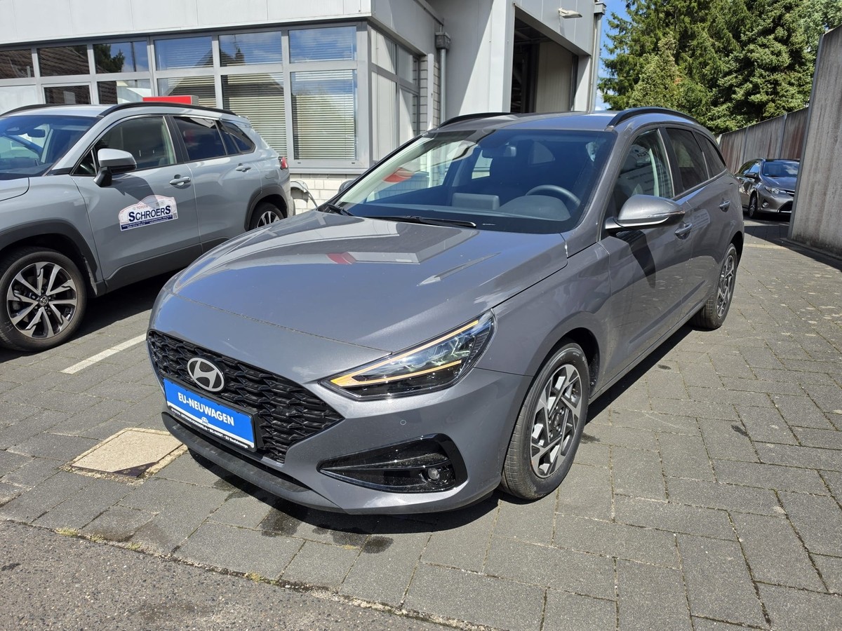 Hyundai i30 1.6 T-GDI GO - Navi - Sitzhzg - PDC v+h - R.Kam