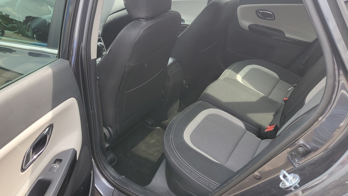 Kia cee'd Sportswagon cee'd 1.6 GDI Dream Team Sportswagon (Euro