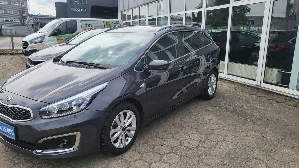 Kia cee'd Sportswagon cee'd 1.6 GDI Dream Team Sportswagon (Euro