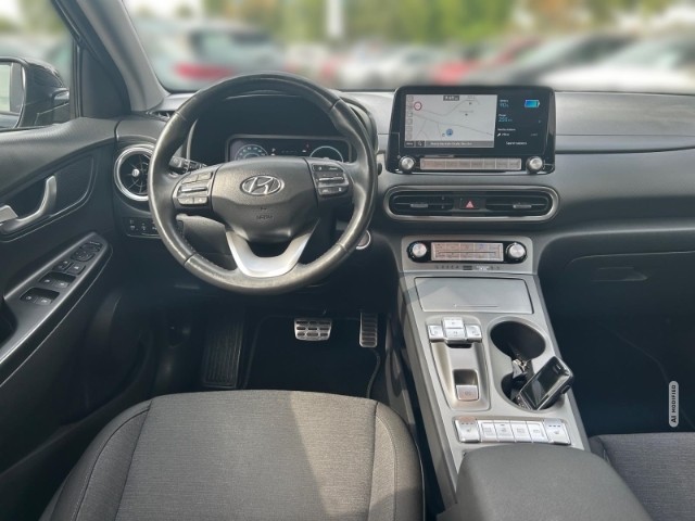 Hyundai KONA Trend Elektro 2WD 11 KW Navi Soundsystem LED ACC Apple CarPlay Android Auto