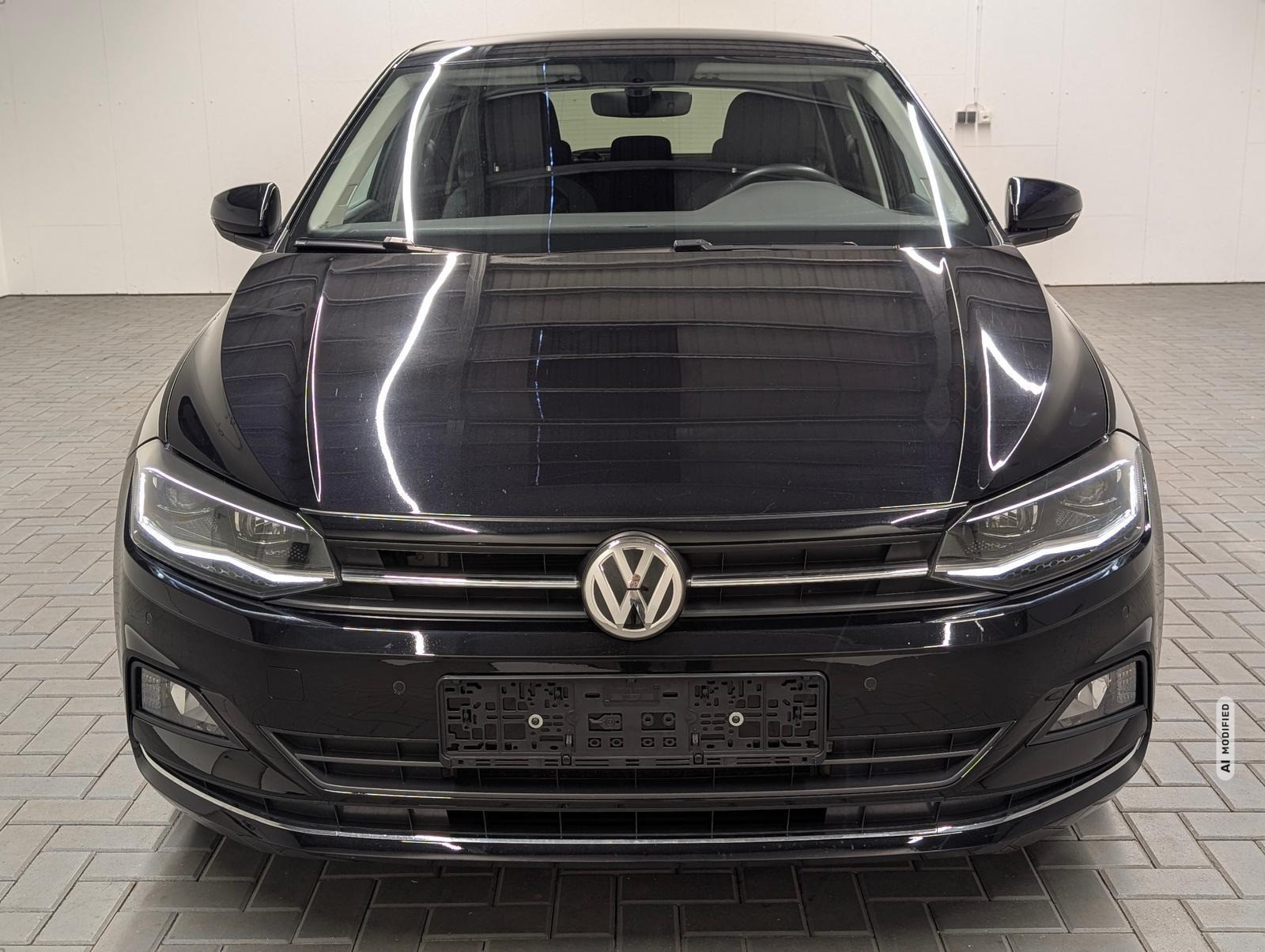 Volkswagen Polo Highline LED/Navi/SHZ/CarPlay/Tempom./16-LM
