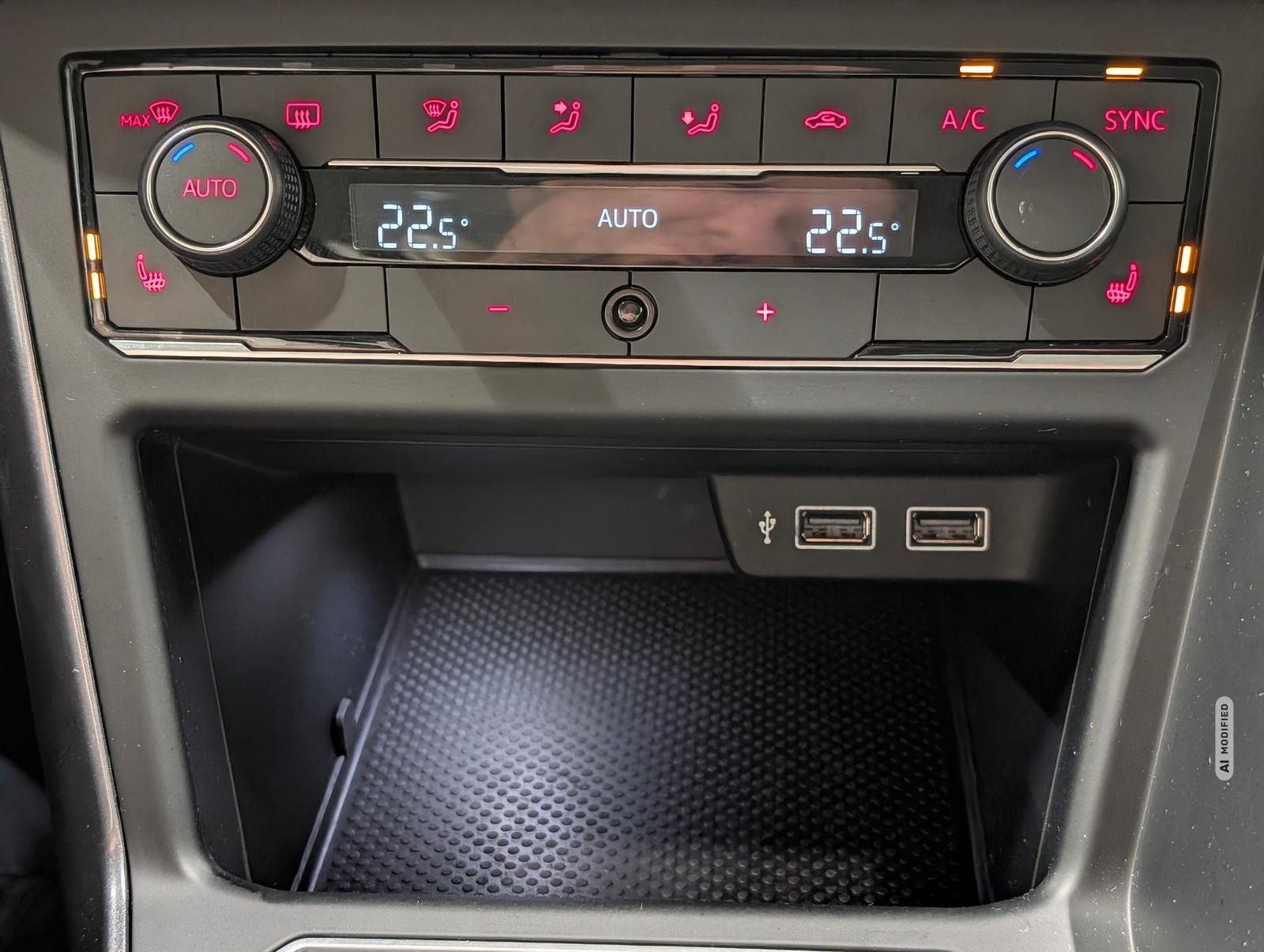 Volkswagen Polo Highline LED/Navi/SHZ/CarPlay/Tempom./16-LM