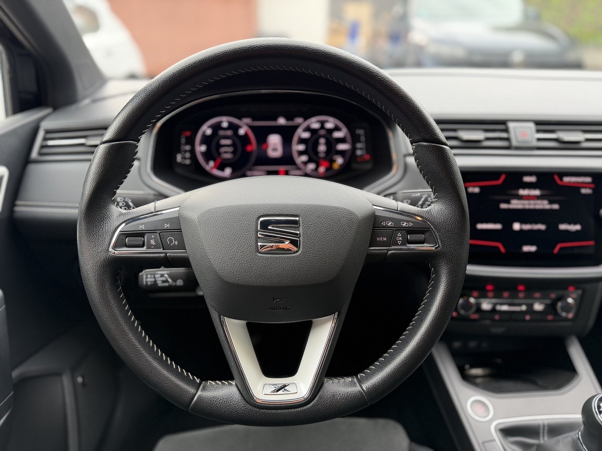 Seat Ibiza 1.6 TDI Xcellence/Rückfahrkamera/Navi/ACC/LED/Beats/Di