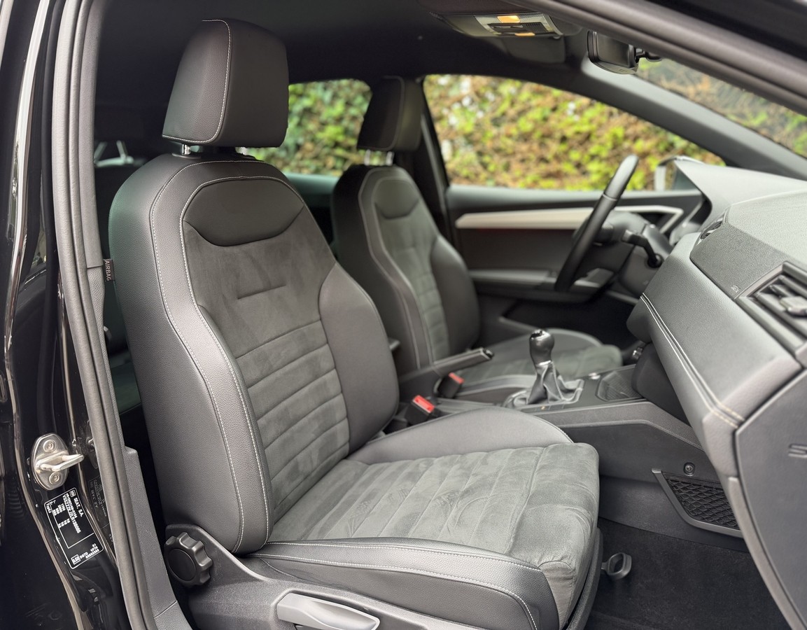 Seat Ibiza 1.6 TDI Xcellence/Rückfahrkamera/Navi/ACC/LED/Beats/Di