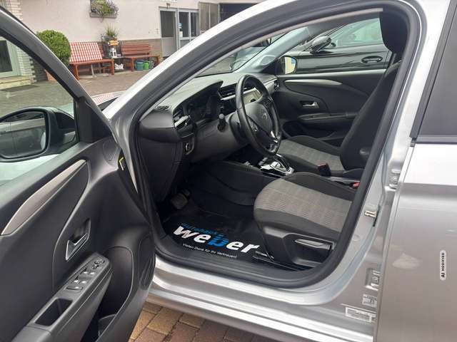 Opel Corsa Edition*AUTOMATIK*NAVI*CARPLAY*LED*TEMPOMAT*ALL...