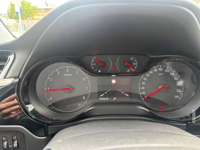Opel Corsa Edition*AUTOMATIK*NAVI*CARPLAY*LED*TEMPOMAT*ALL...