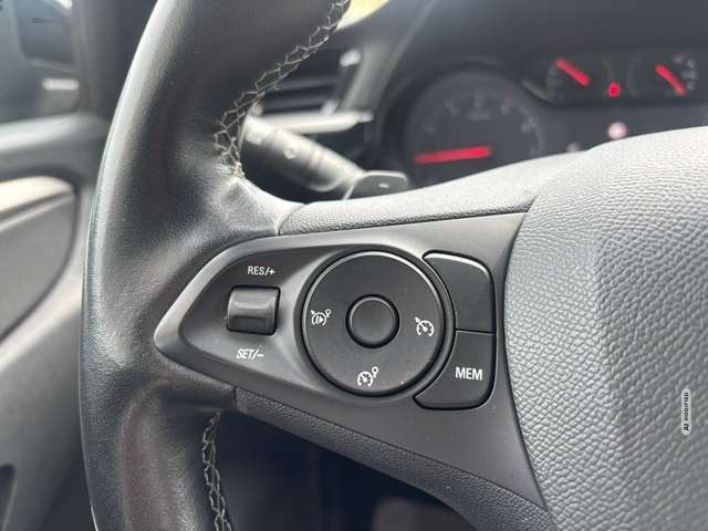 Opel Corsa Edition*AUTOMATIK*NAVI*CARPLAY*LED*TEMPOMAT*ALL...