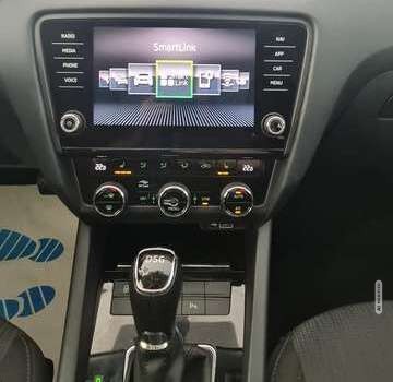 Skoda Octavia Style, LED, Navi, SmartLink, NBL, Kurvenlicht, AHK