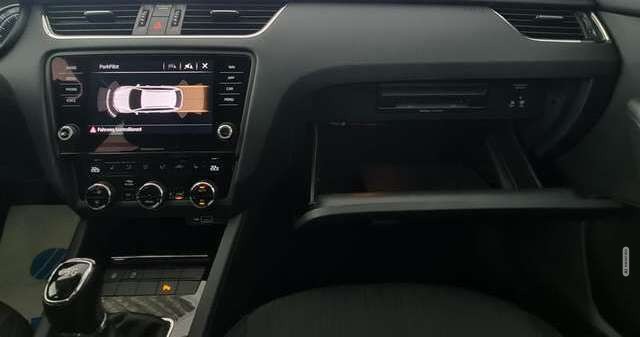 Skoda Octavia Style, LED, Navi, SmartLink, NBL, Kurvenlicht, AHK