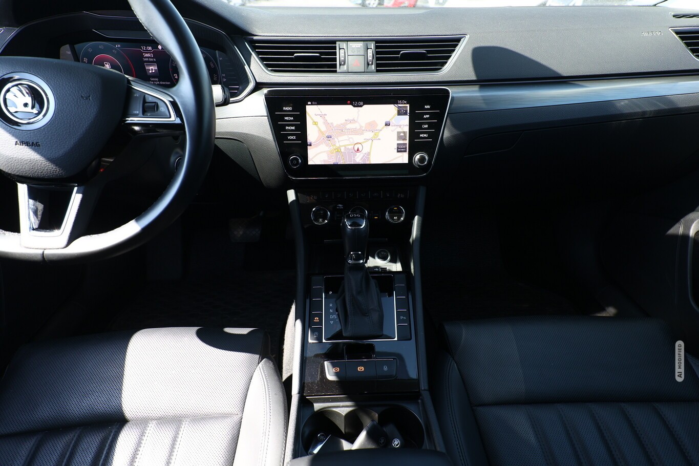 Skoda Superb Combi 2.0 TDI 150 DSG Premium Edition