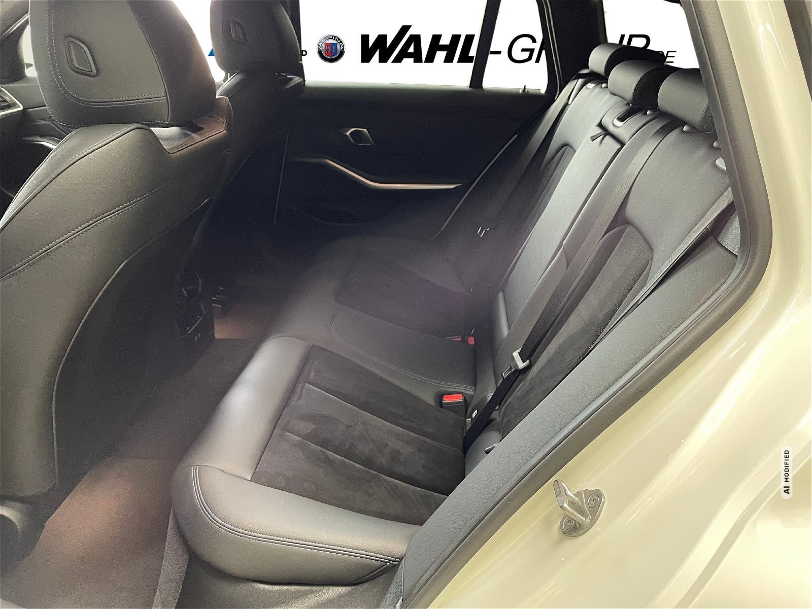 BMW 318 TOURING M SPORT HIFI LIVECOCKPIT+ WIDESCREEN