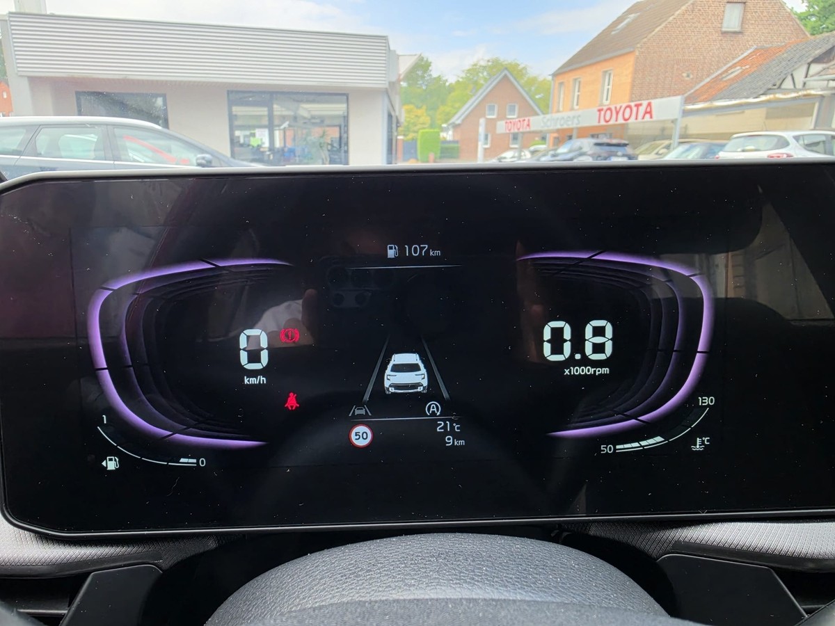 Kia Stonic 1.0 T-GDI SPIN - Navi - PDC - R.Kam - Sitzhzg 
