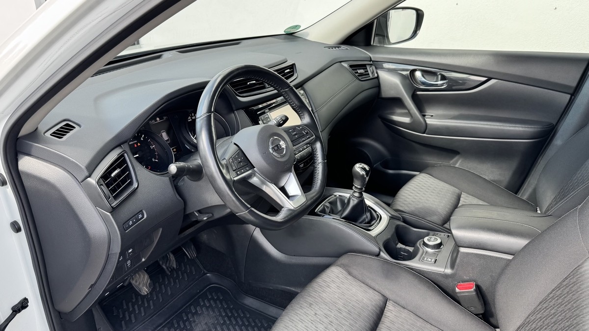 Nissan X-Trail 2.0 dCi 4x4 NAVI FACELIFT AHK I. HAND
