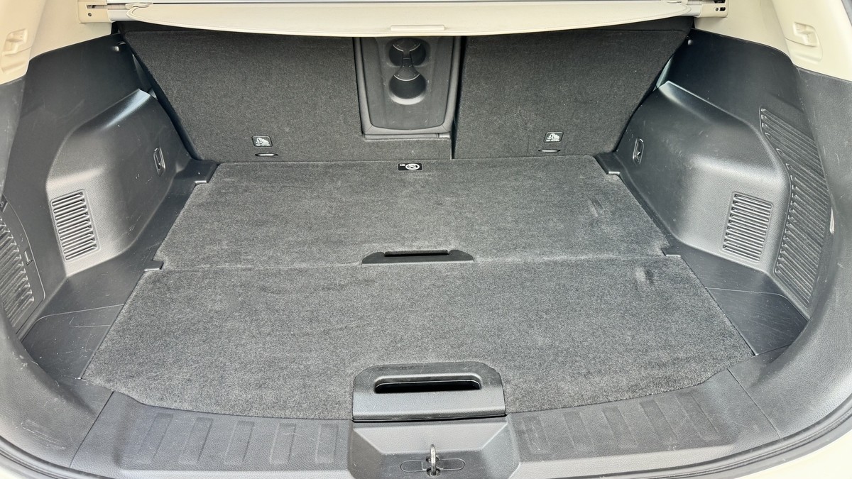 Nissan X-Trail 2.0 dCi 4x4 NAVI FACELIFT AHK I. HAND
