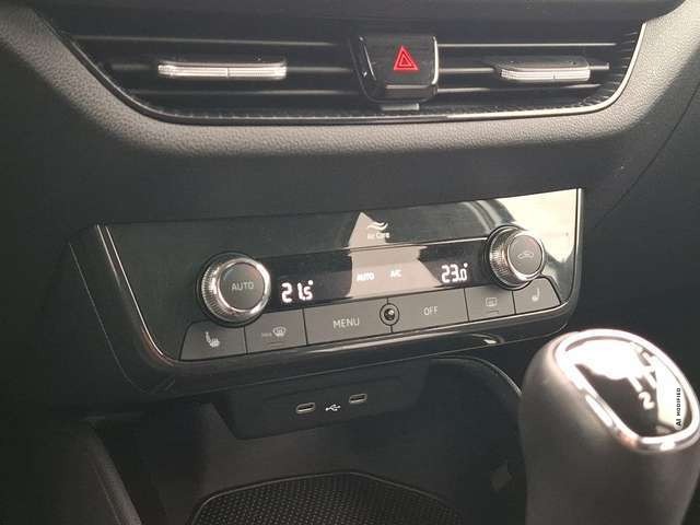 Skoda Fabia 1.0 TSI Ambition KLIMA / LED / ACC / NAVI / SITZHE