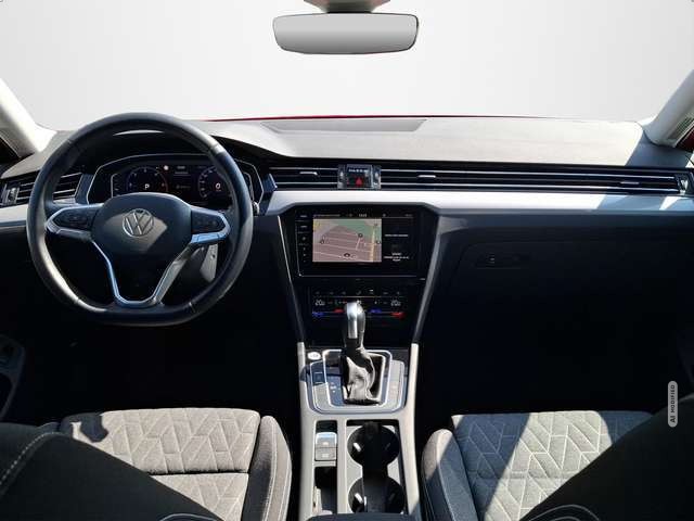 Volkswagen Passat Variant 2.0 TDI Business DSG / NAVI / KAMERA / SITZHEIZUNG