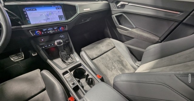 Audi RS Q3 Sportback 2.5 TFSI quattro RS-AGA 280 Pano