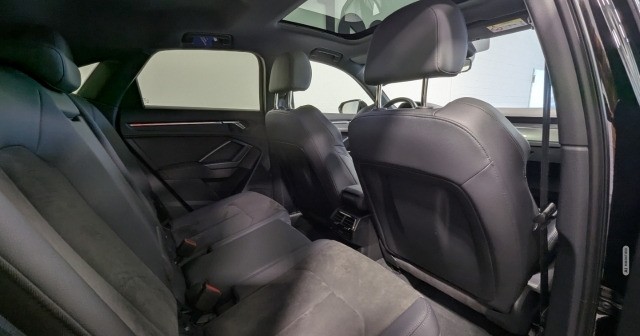 Audi RS Q3 Sportback 2.5 TFSI quattro RS-AGA 280 Pano
