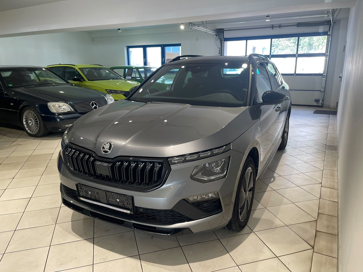 Skoda Kamiq Monte Carlo 1.5 TSI Pano AHK Matrix 5J 