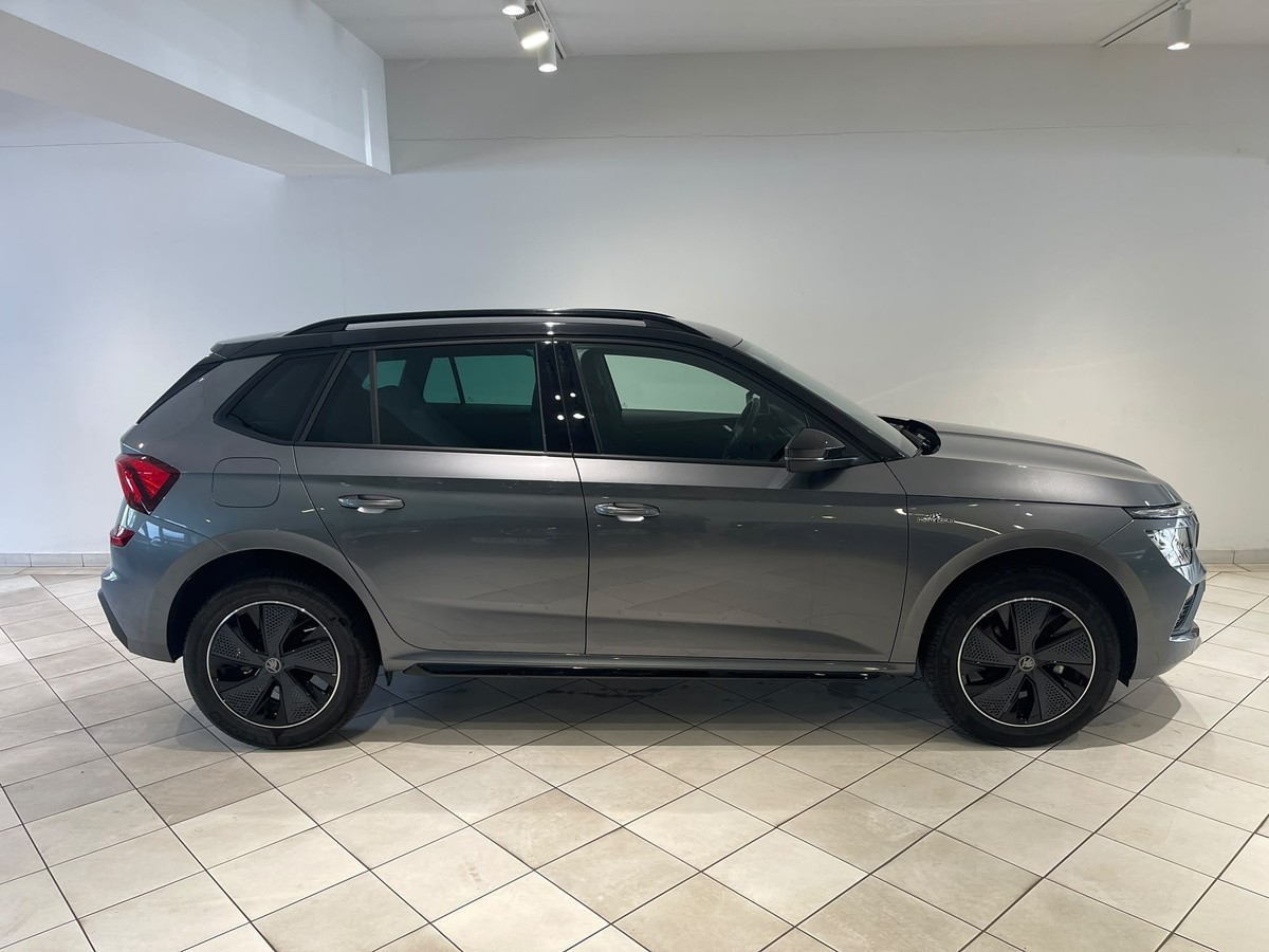 Skoda Kamiq Monte Carlo 1.5 TSI Pano AHK Matrix 5J 