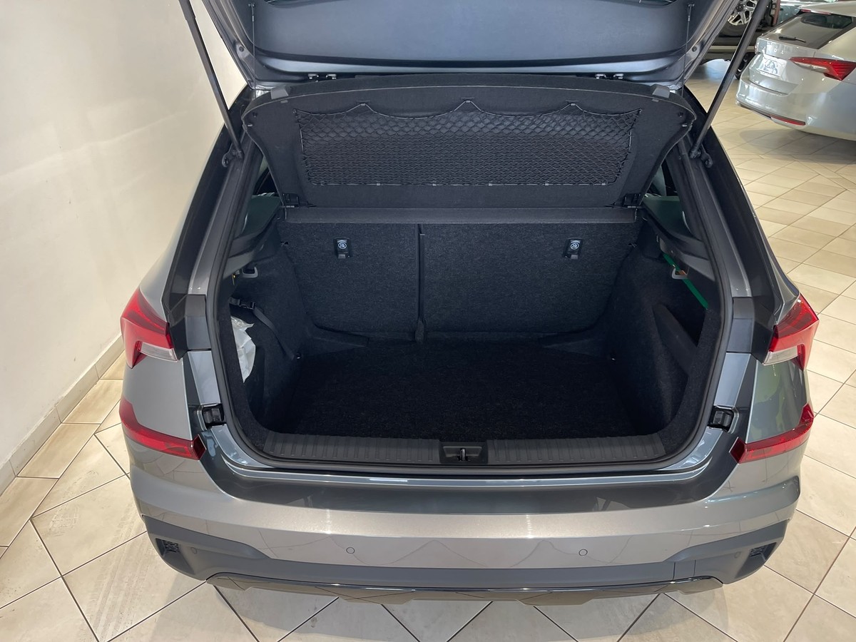 Skoda Kamiq Monte Carlo 1.5 TSI Pano AHK Matrix 5J 