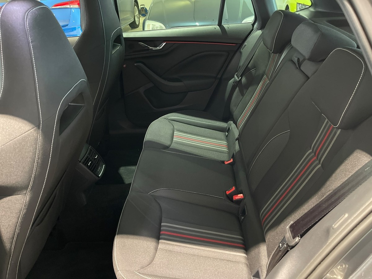 Skoda Kamiq Monte Carlo 1.5 TSI Pano AHK Matrix 5J 