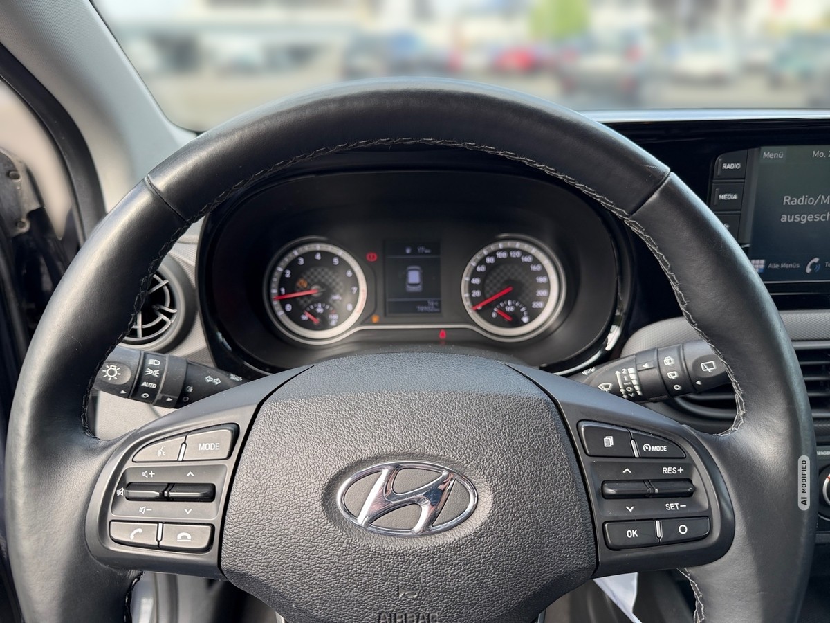 Hyundai i10 1.2 Trend *Car Play*