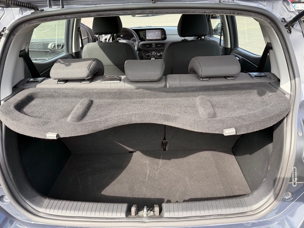 Hyundai i10 1.2 Trend *Car Play*