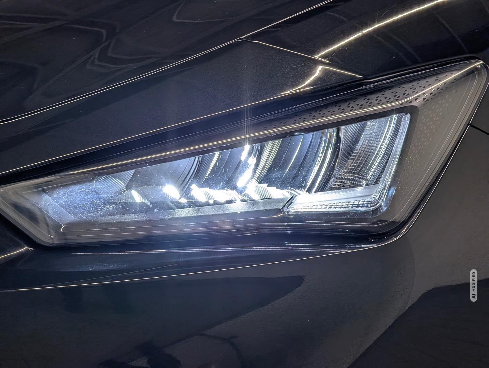 Seat Leon FR eHybrid LED/Navi/SHZ/LHZ/Kam/Keyl./17-LM