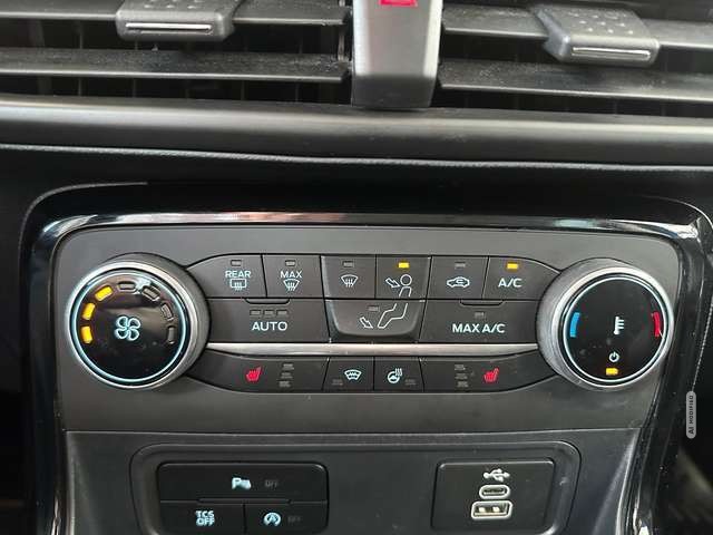 Ford EcoSport 1.0 ST-Line B&O Ass.-Pak Kamera Nav LED
