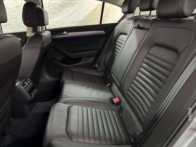 Volkswagen Passat 1.4 TSI GTE LEDER NAVI LED ACC STANDHEIZU