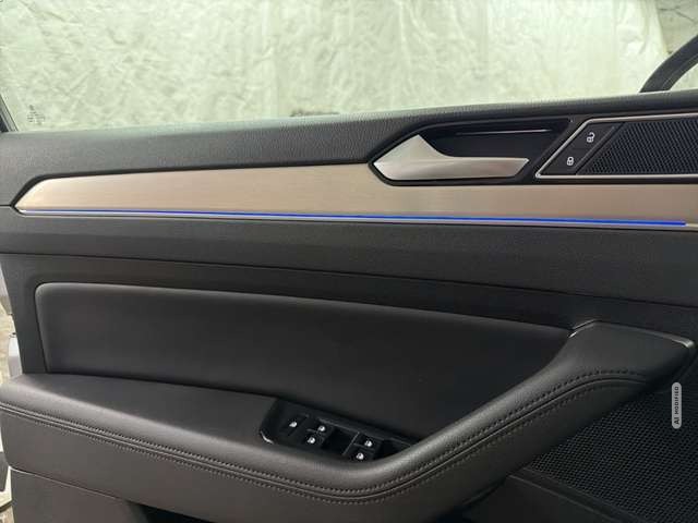 Volkswagen Passat 1.4 TSI GTE LEDER NAVI LED ACC STANDHEIZU
