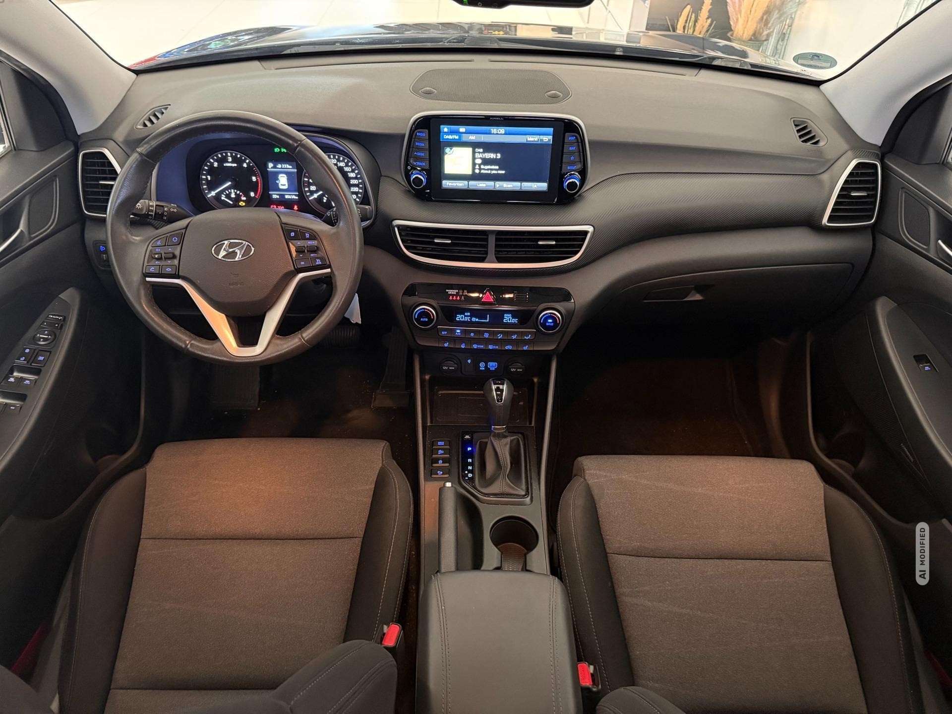 Hyundai Tucson TUCSON 1.6 CRDi Trend 4WD 2-Zonen-Klimaautomatik, Sitzheizung, Lenkradhei