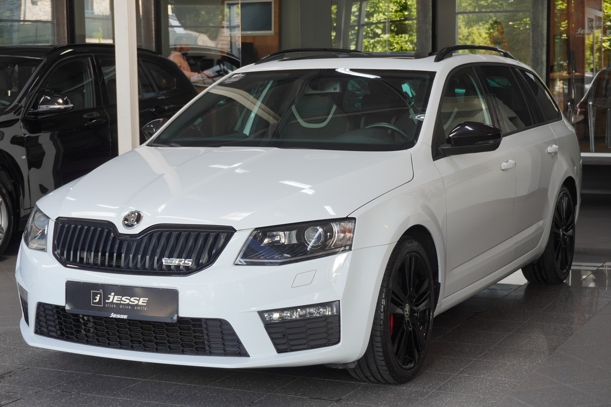 Skoda Octavia 2.0 TSI RS Bi-Xenon Pano GEWERBE 