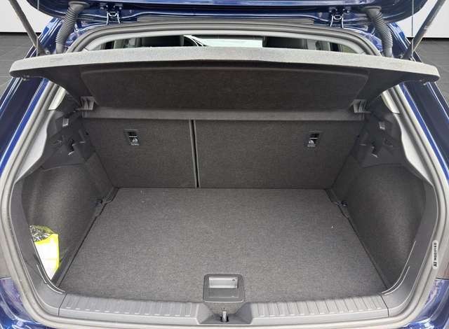 Audi A1 Sportback 30 TFSi AUTOMATIK / NAVI / ACC / SITZHEI