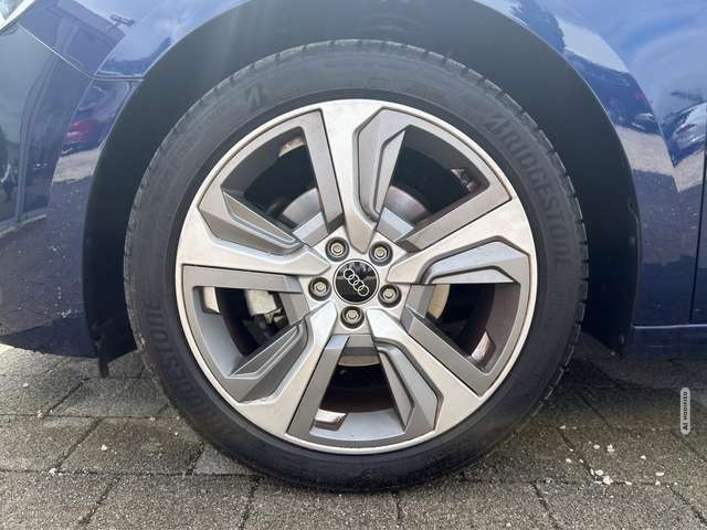 Audi A1 Sportback 30 TFSi AUTOMATIK / NAVI / ACC / SITZHEI