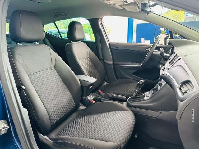 Opel Astra K Lim. 1.2 Edition 5-trg. SHZG LED CarPlay
