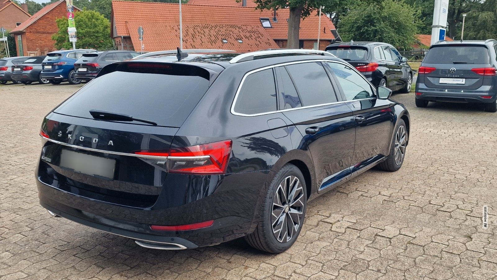 Skoda Superb Combi L&K AHK PANORAMA