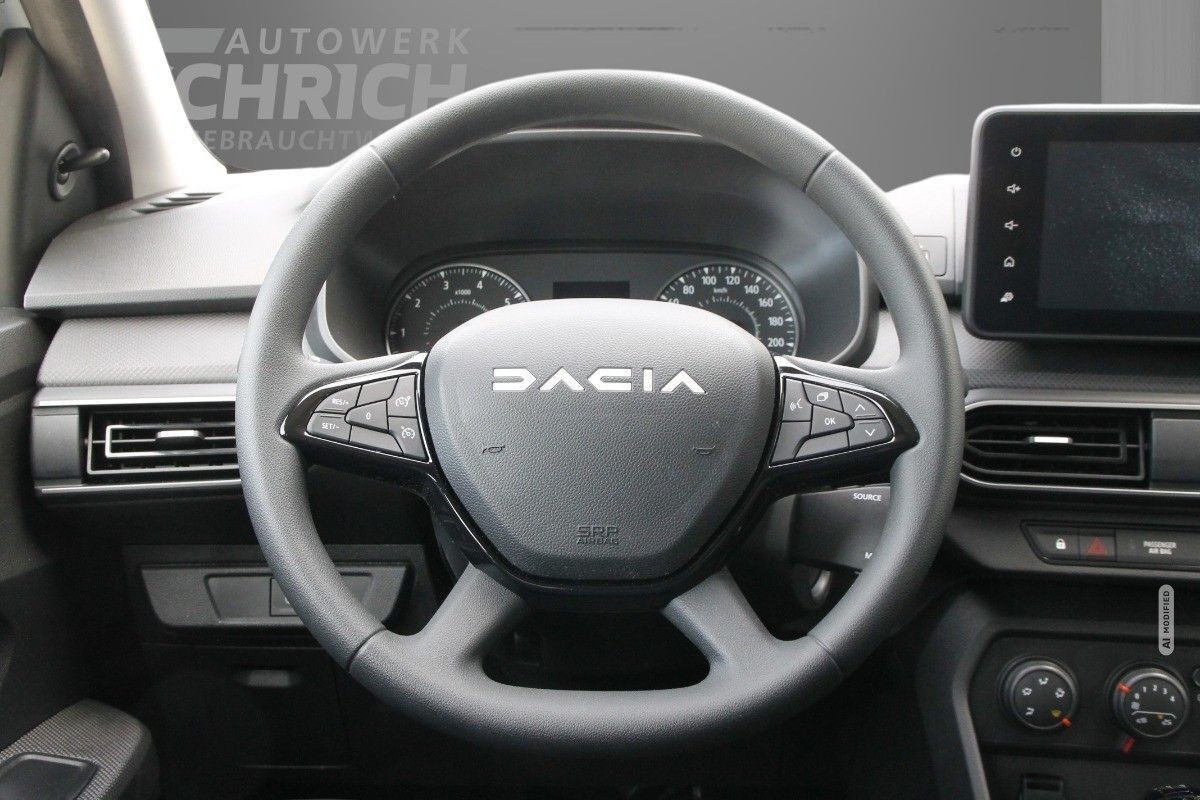 Dacia Sandero Essential TCe 90