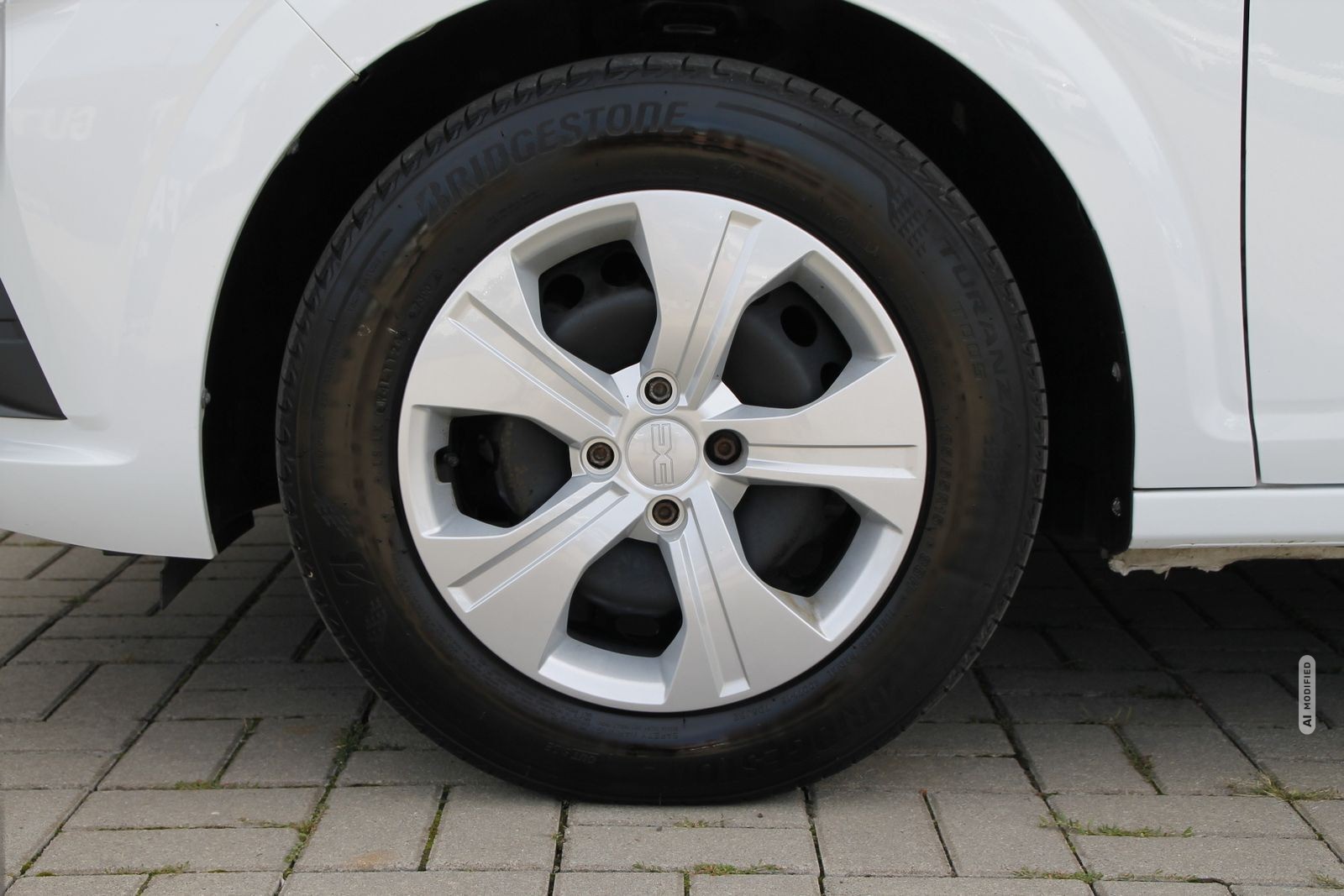 Dacia Sandero Essential TCe 90