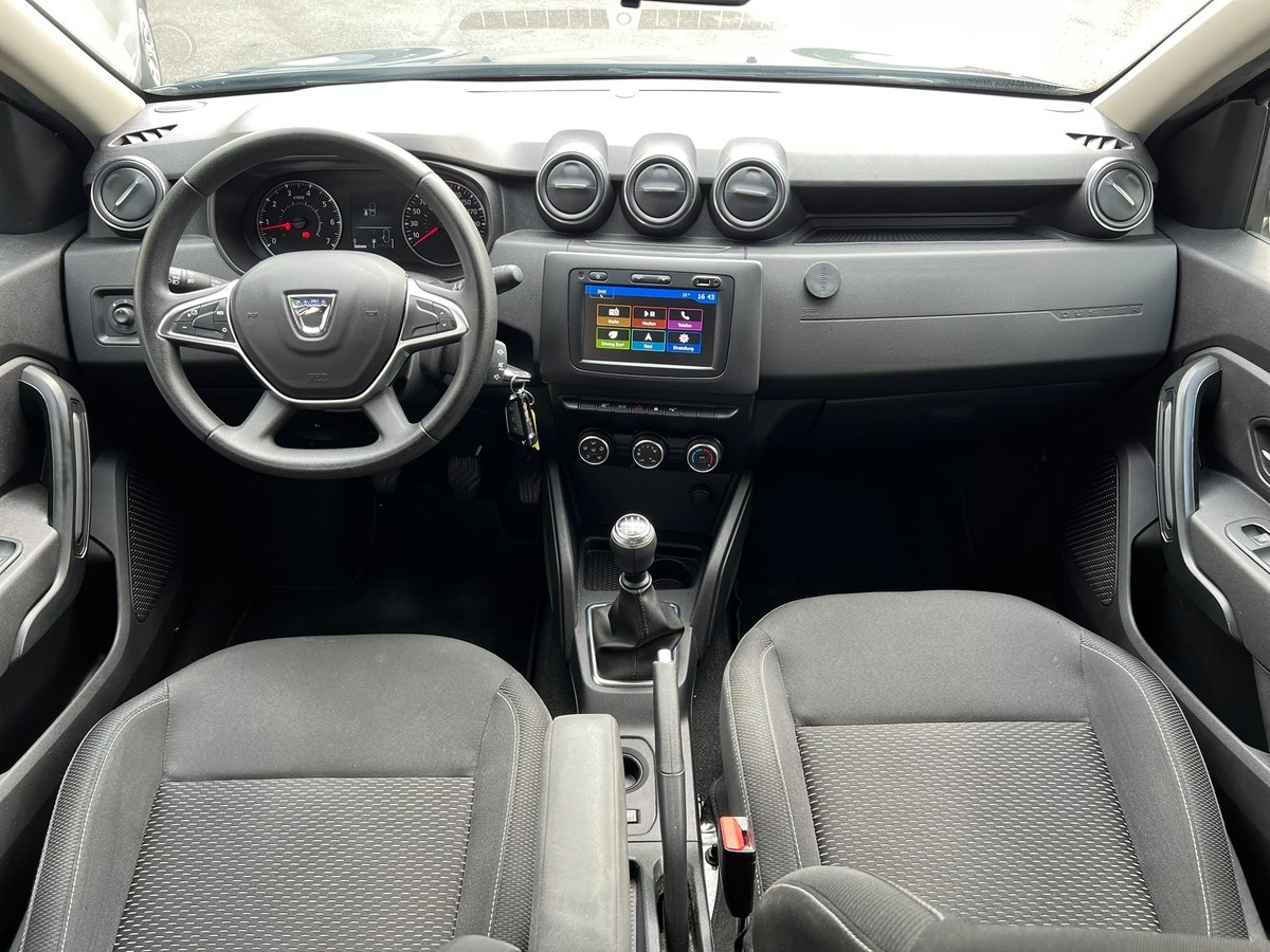 Dacia Duster II 1.6 SCe 115 2WD - Navi - R.Kam + PDC - Garantie 