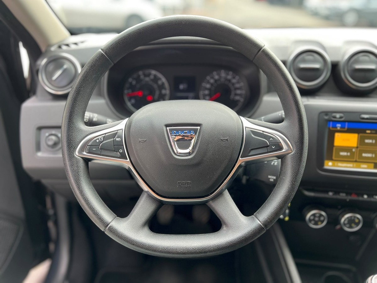 Dacia Duster II 1.6 SCe 115 2WD - Navi - R.Kam + PDC - Garantie 
