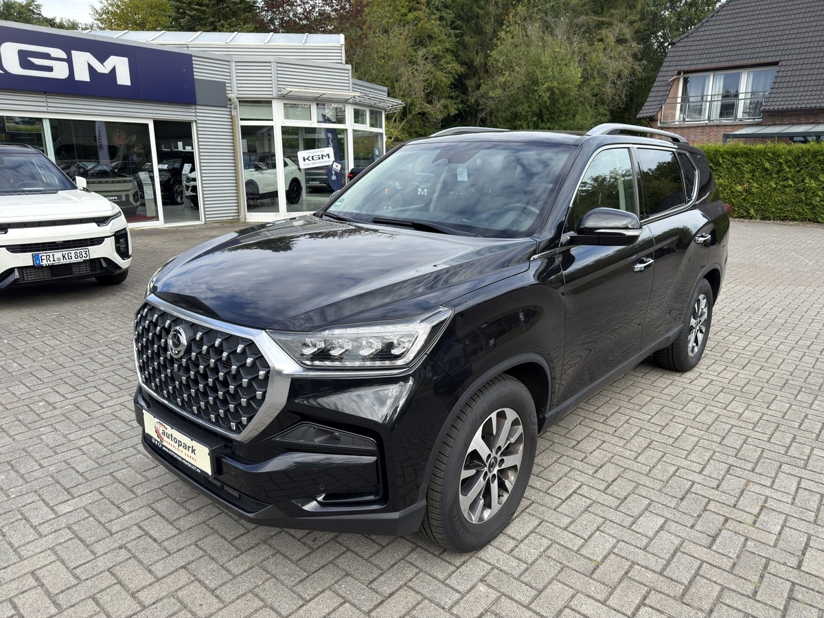 Ssangyong REXTON 2.2D 8AT Quartz 4WD