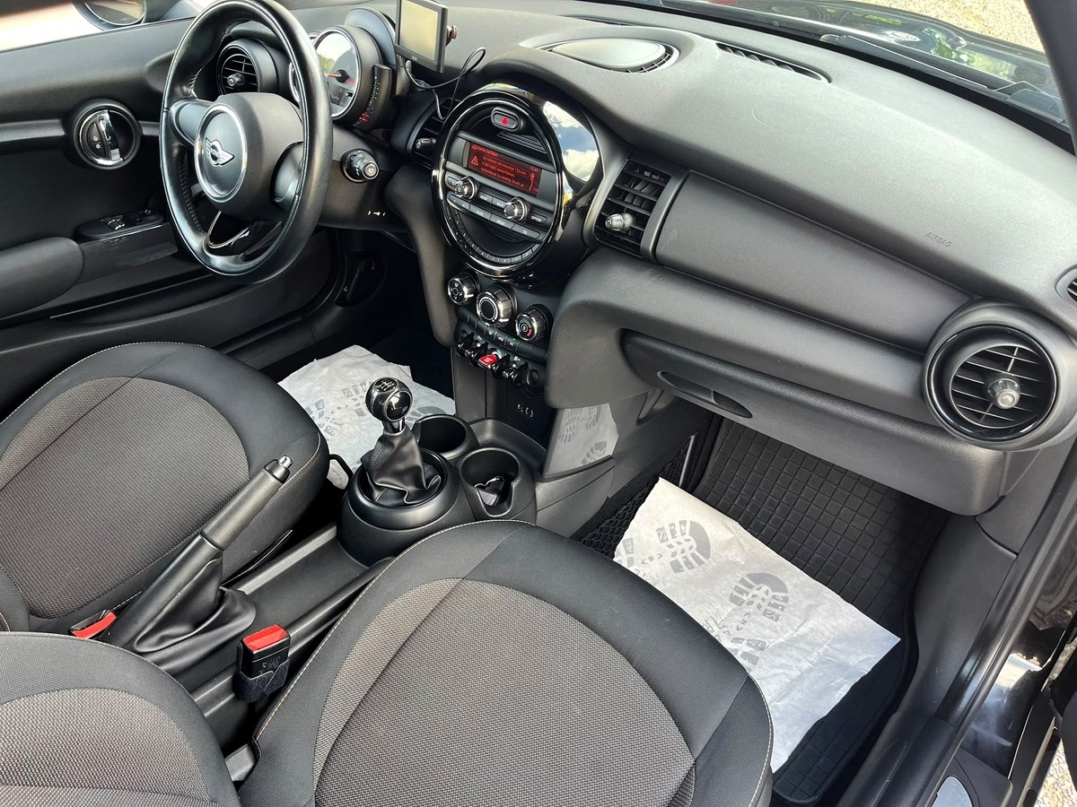 MINI ONE One 1.2 Mini Blackyard *Navi u. Bluetooth nachgerüstet*