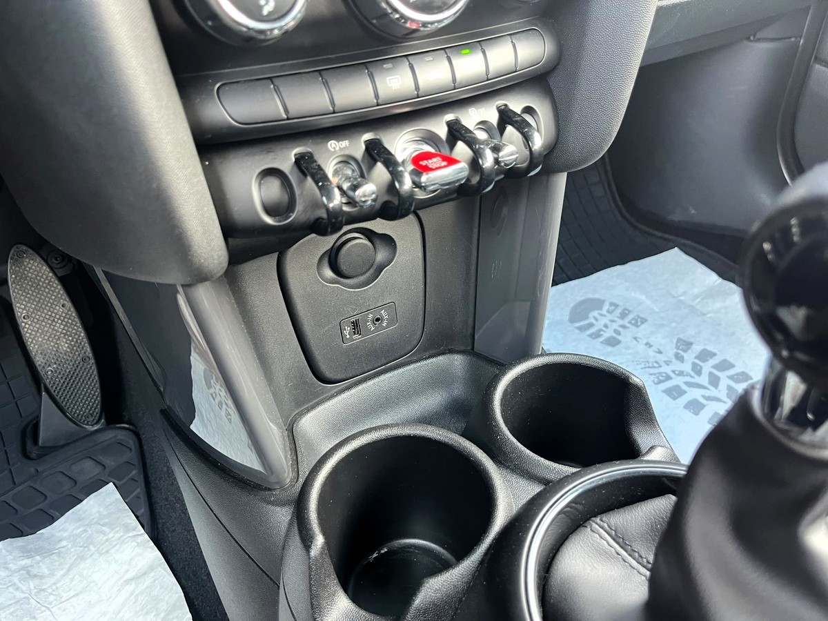 MINI ONE One 1.2 Mini Blackyard *Navi u. Bluetooth nachgerüstet*