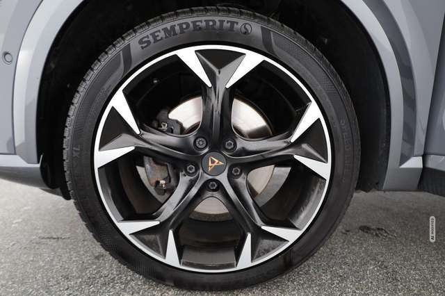 Cupra Formentor 1.5 TSI DSG, AHK, Navi, Kamera, Side, LED, 19-Zoll