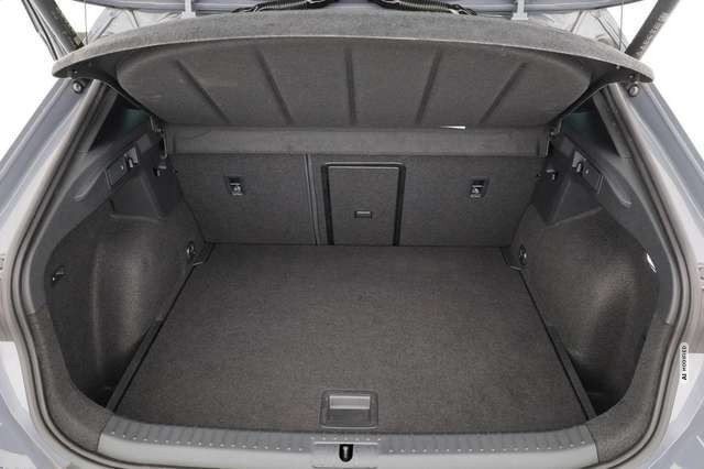 Cupra Formentor 1.5 TSI DSG, AHK, Navi, Kamera, Side, LED, 19-Zoll