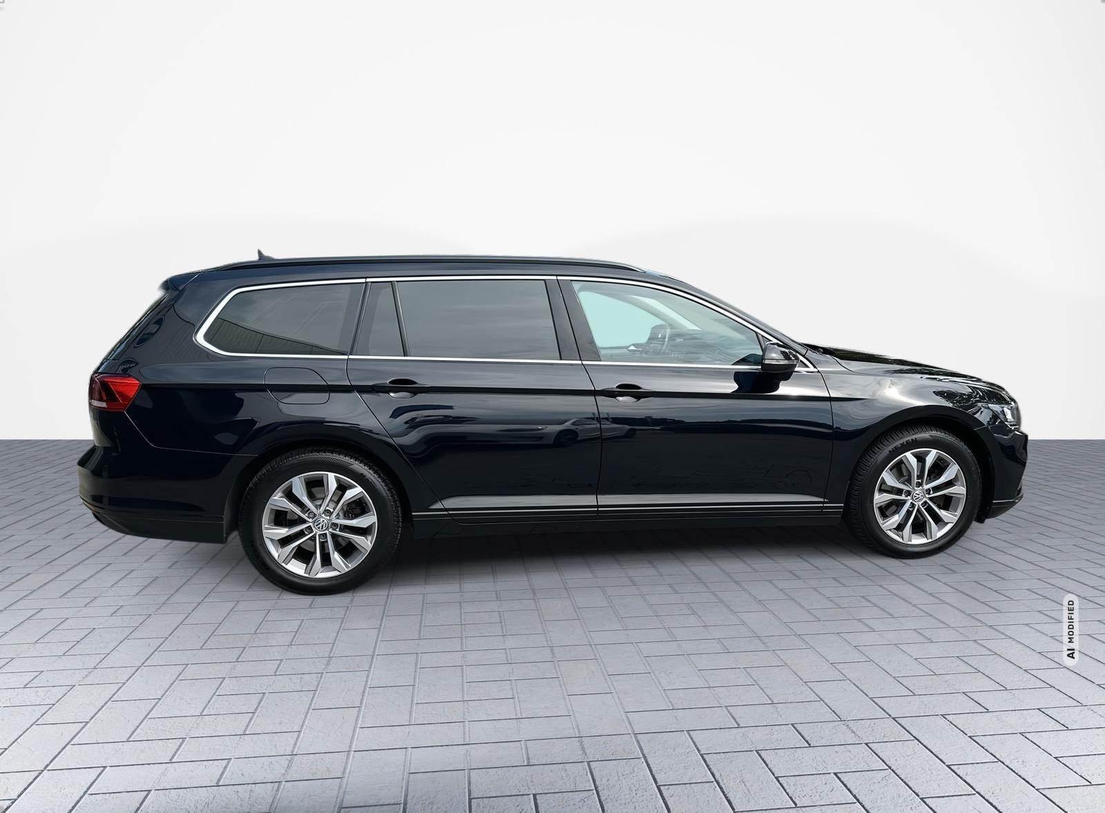 Volkswagen Passat Variant LED/Navi/PDC/ACC/SHZ/17-LM