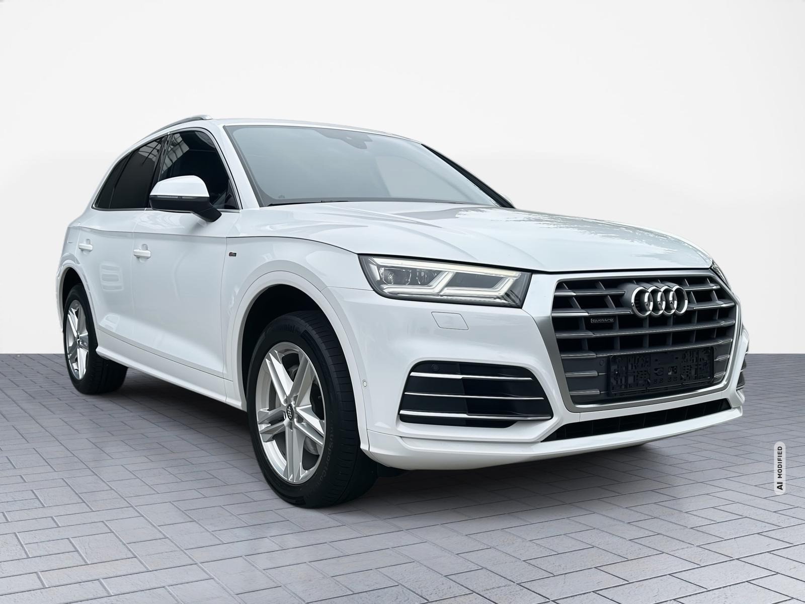 Audi Q5 quattro S-Line LED/Pano/AHK/Kam/SHZ/APP/Navi