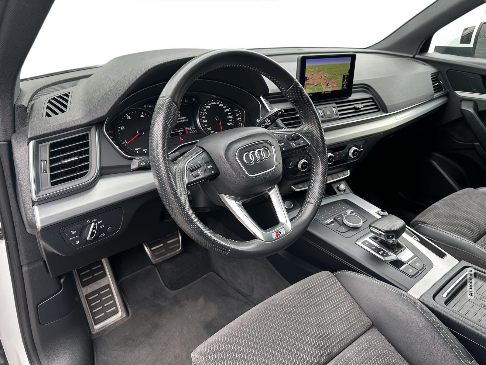 Audi Q5 quattro S-Line LED/Pano/AHK/Kam/SHZ/APP/Navi
